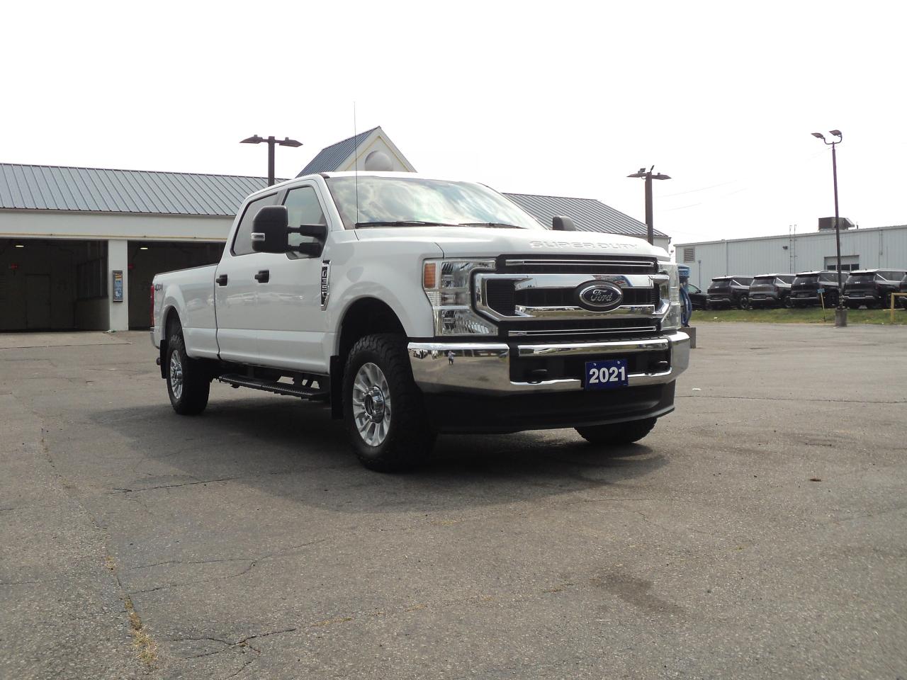 2021 Ford SUPER DUTY F-350 SRW XLT CrewCab 4WD 6.2L8cyl Gas  8' Box BackUpCam - Photo #5