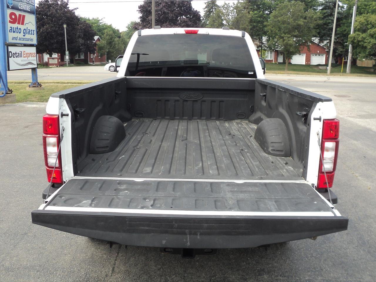 2021 Ford SUPER DUTY F-350 SRW XLT CrewCab 4WD 6.2L8cyl Gas  8' Box BackUpCam - Photo #8