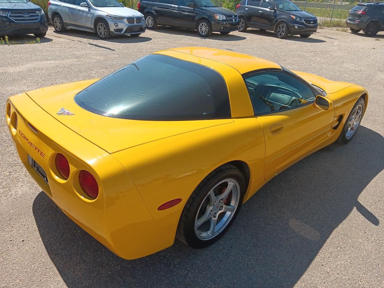 2003 Chevrolet Corvette 50TH Anniversary HUD 5.7 Liter Leather Bose - Photo #13