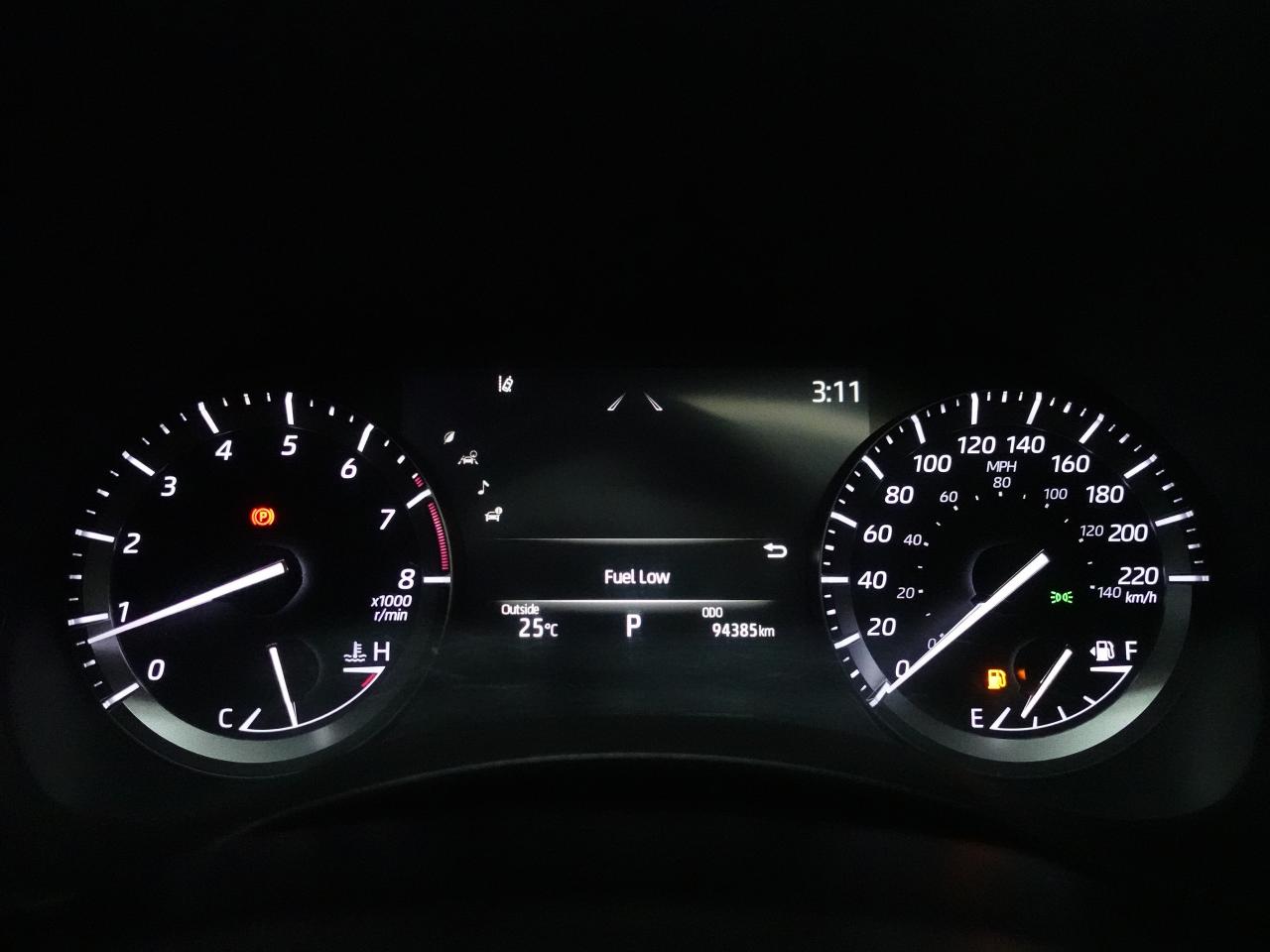 2021 Toyota Highlander XLE | AWD | Leather | Sunroof | BSM | CarPlay