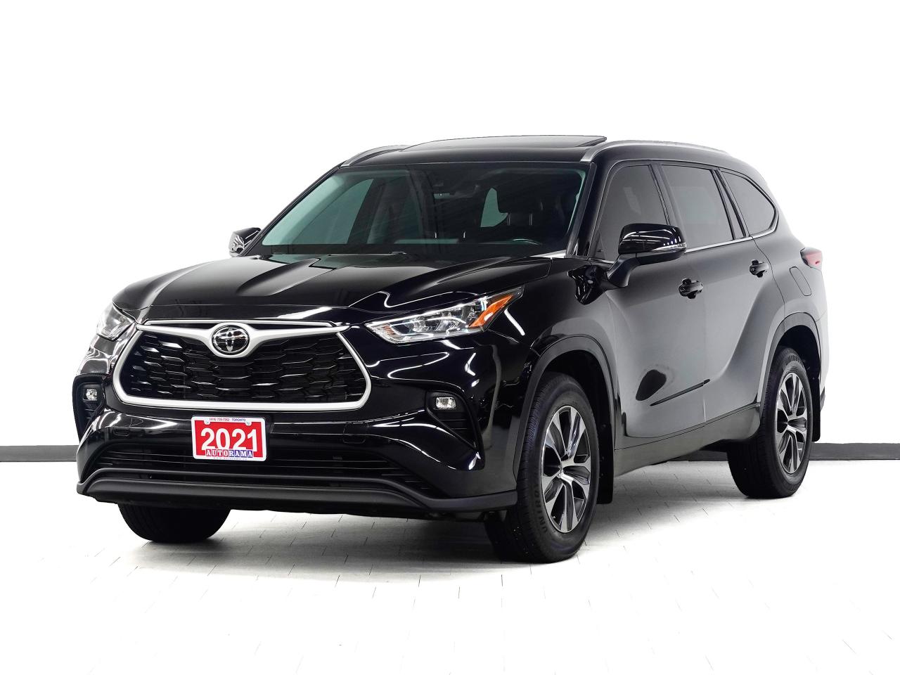 2021 Toyota Highlander XLE | AWD | Leather | Sunroof | BSM | CarPlay