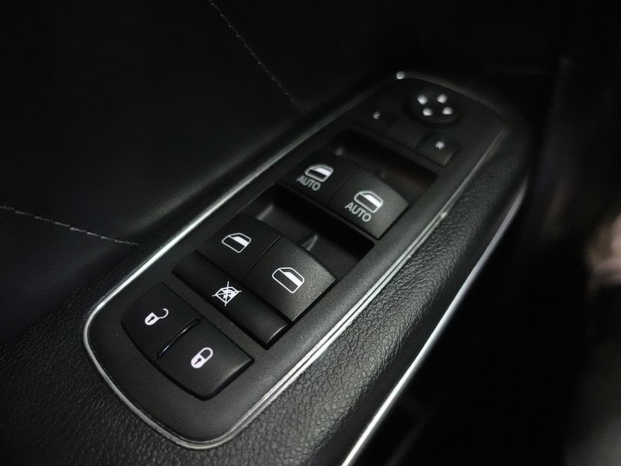 2023 Dodge Charger SXT | AWD | Nav | Leather | Sunroof | CarPlay