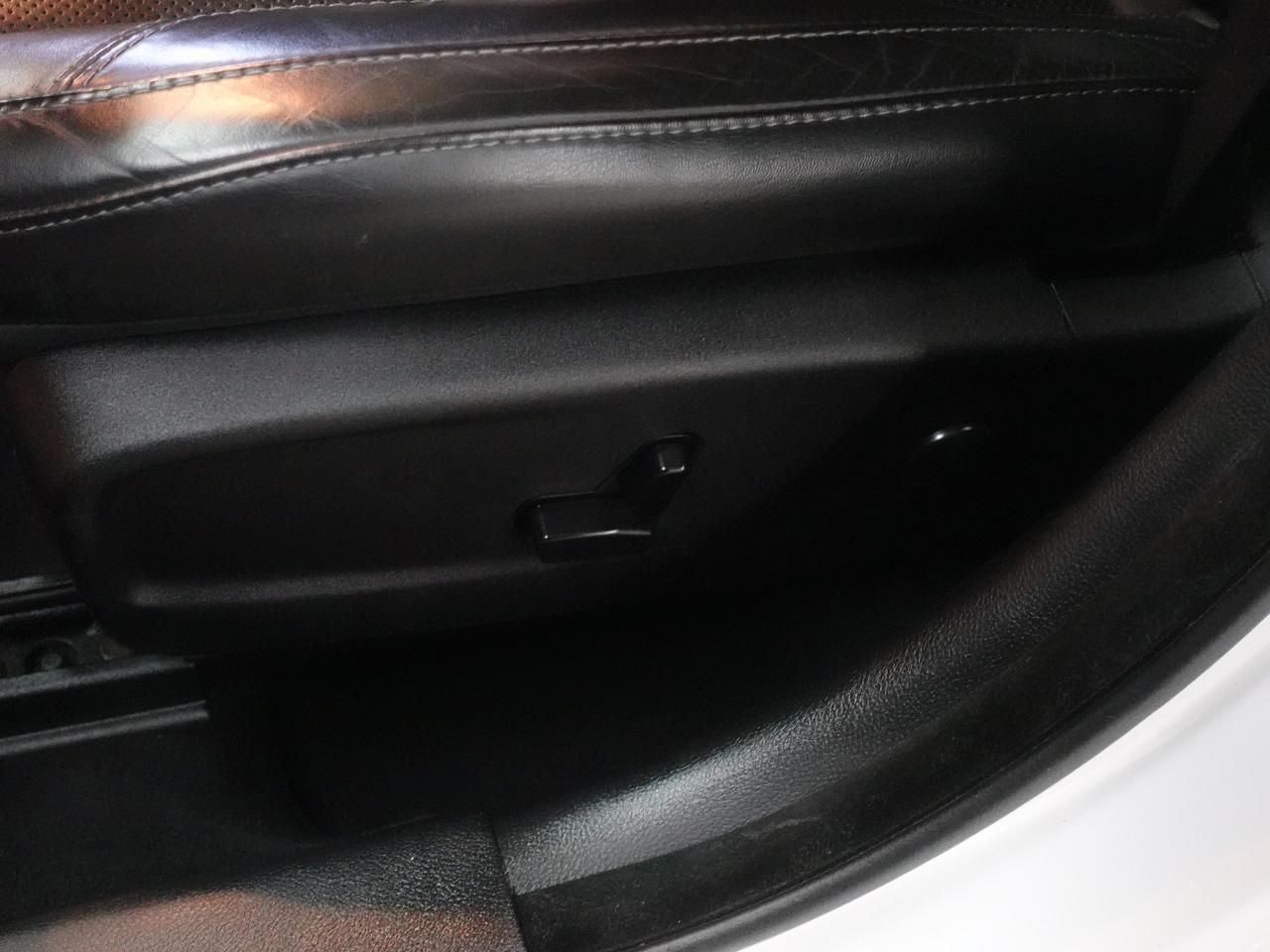 2023 Dodge Charger SXT | AWD | Nav | Leather | Sunroof | CarPlay Photo