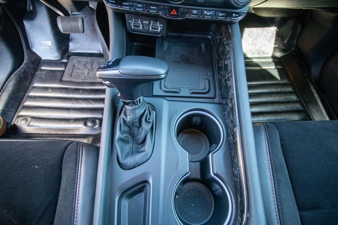 2024 Dodge Durango R/T PLUS AWD Photo5