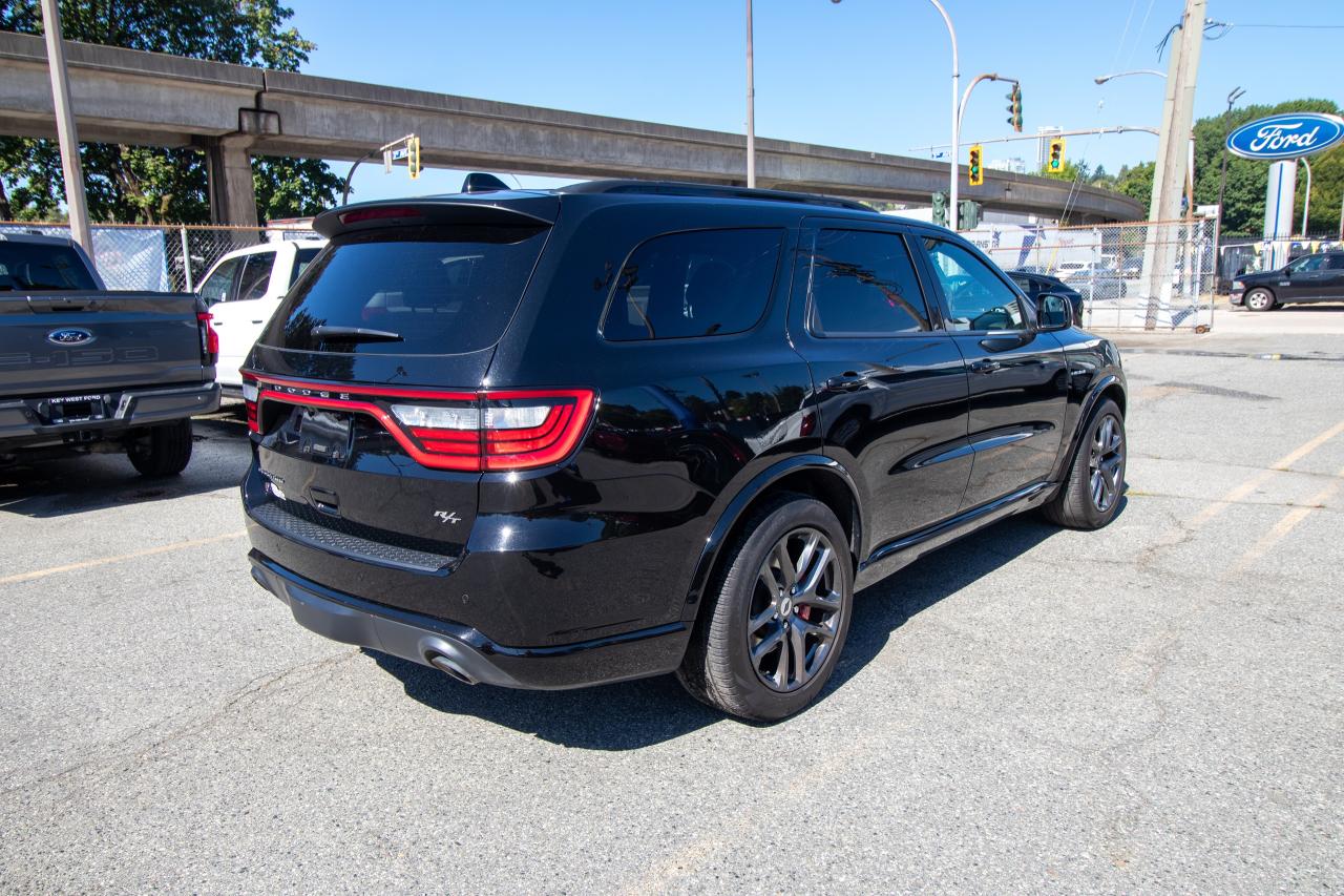 2024 Dodge Durango R/T PLUS AWD Photo5