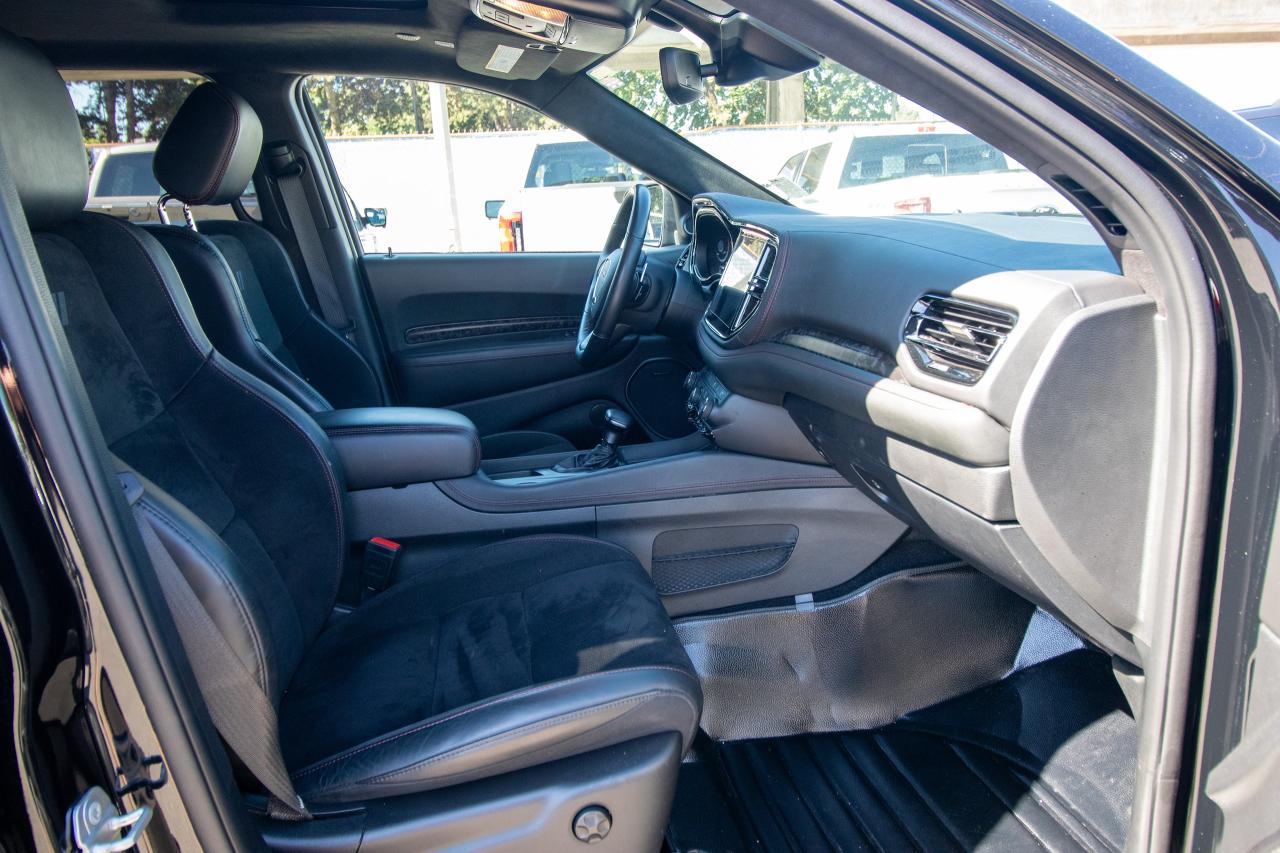 2024 Dodge Durango R/T PLUS AWD Photo5