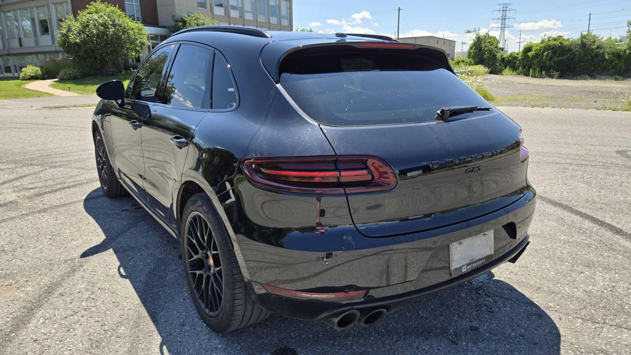 2017 Porsche Macan GTS - Photo #3