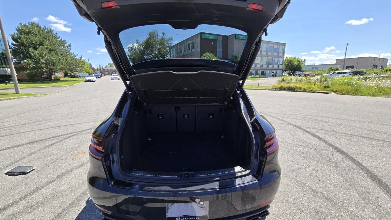 2017 Porsche Macan GTS - Photo #12