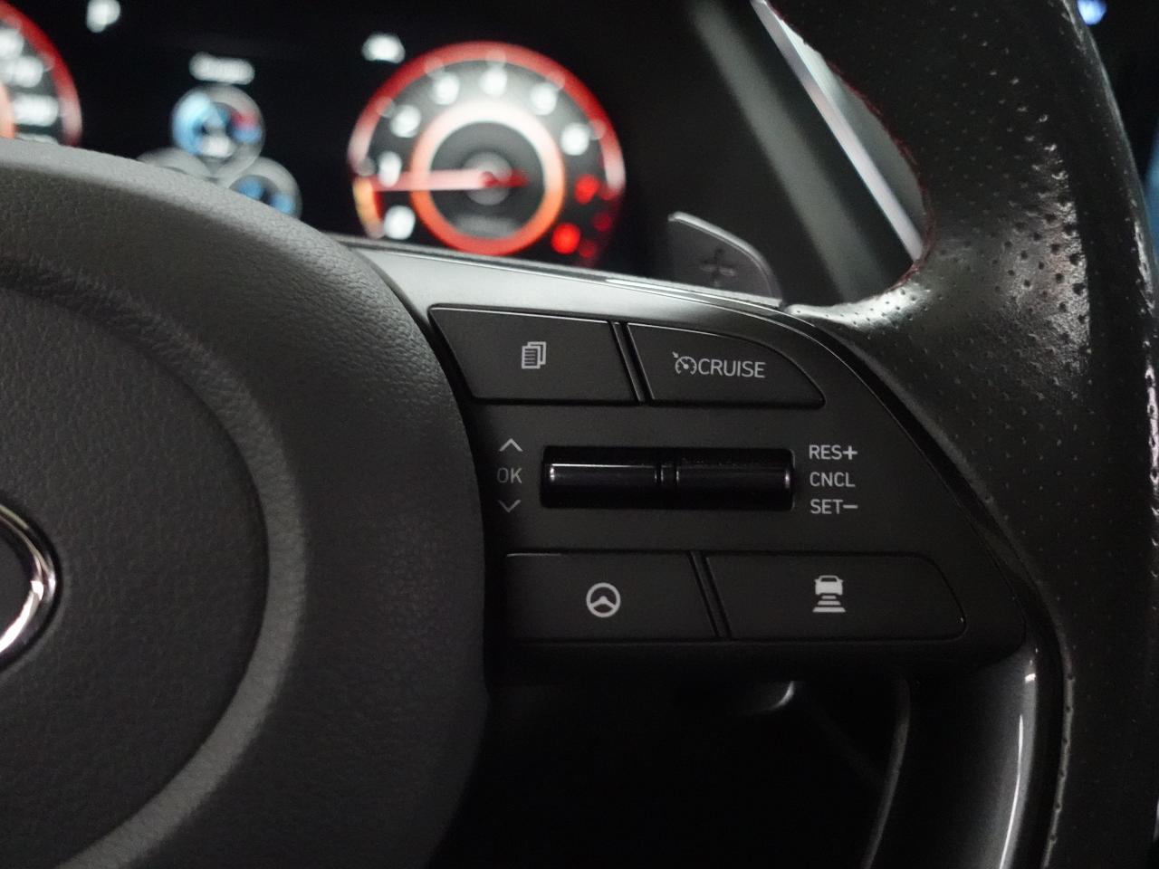 2023 Hyundai Sonata SPORT | 1.6T | Nav | Leather | Pano roof | CarPlay