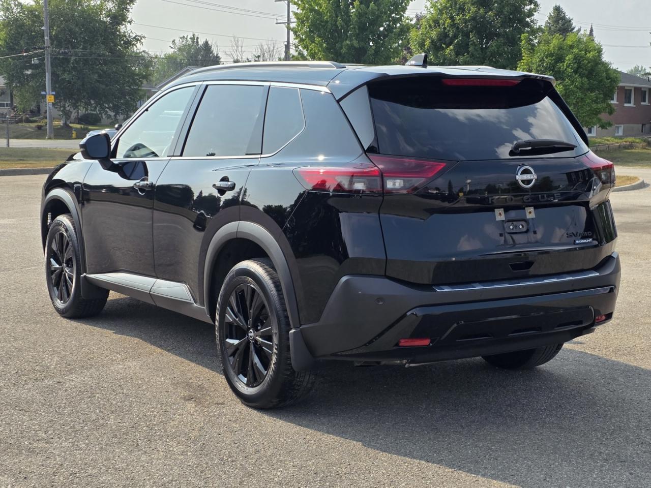 2023 Nissan Rogue SV MIDNIGHT EDITION ,Low Kms, One Owner - Photo #7