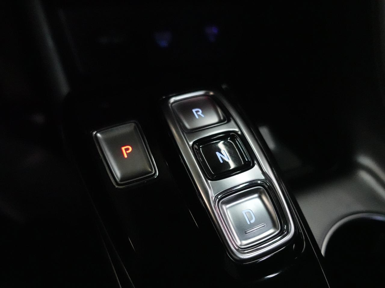 2022 Hyundai Sonata SPORT | 1.6T | Leather | Pano roof | BSM | CarPlay
