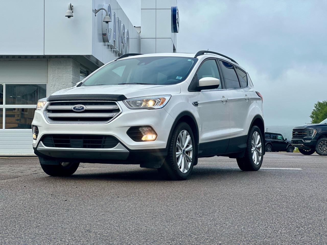 2019 Ford Escape SEL AWD Photo5