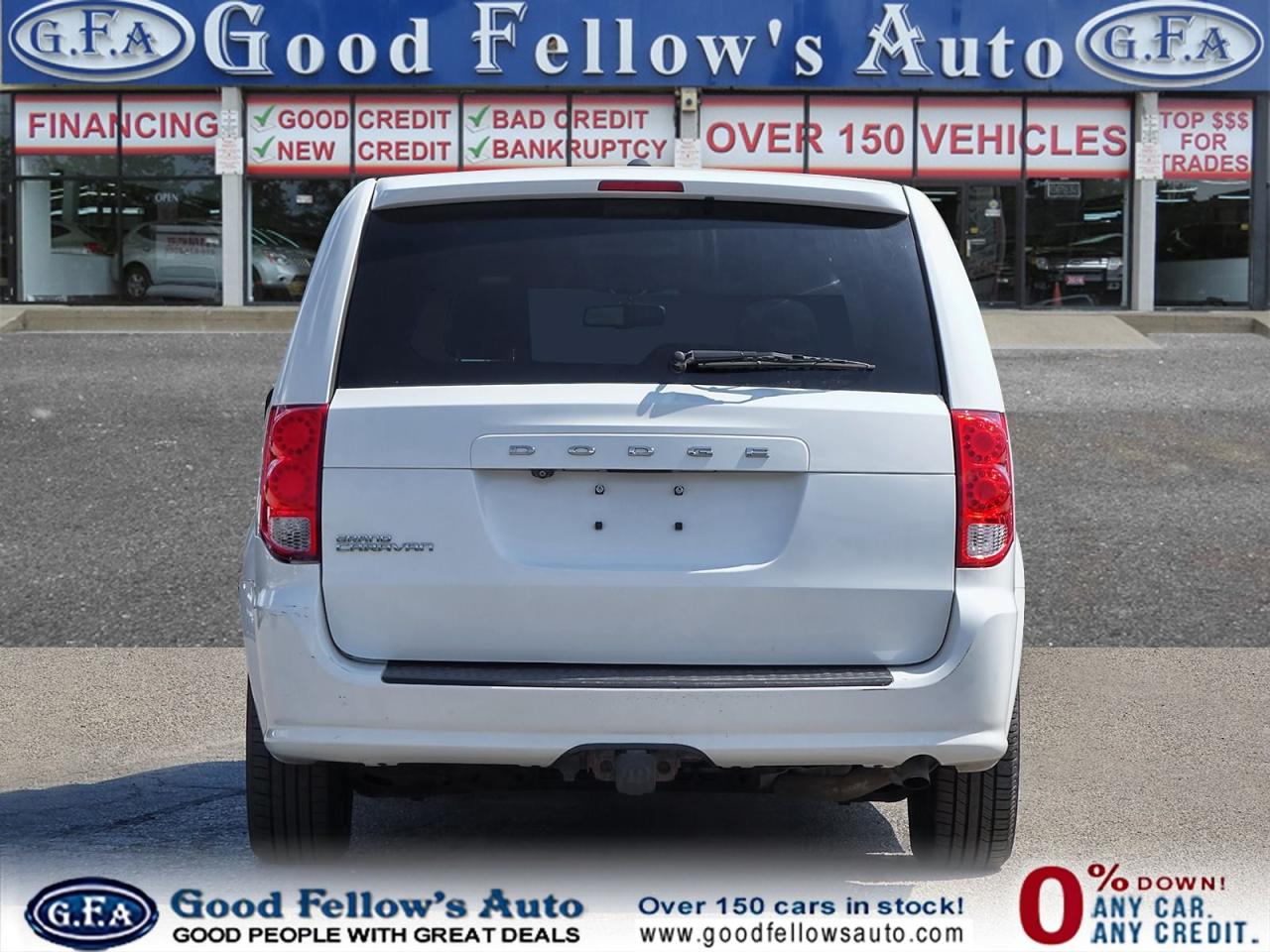 2017 Dodge Grand Caravan SXT MODEL, ALLOY WHEELS, 7 PASSENGER Photo4