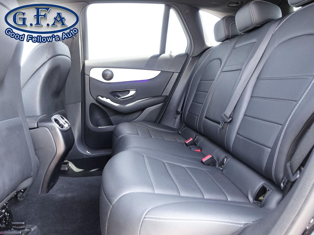 2022 Mercedes-Benz GLC-Class 4MATIC, LEATHER SEATS, PANORAMIC ROOF, NAVIGATION, Photo9