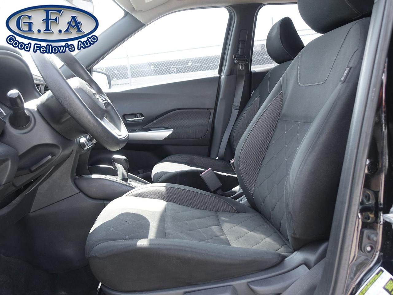 2019 Nissan Kicks SV MODEL, REARVIEW CAMERA, HEATED SEATS, ALLOY WHE Photo