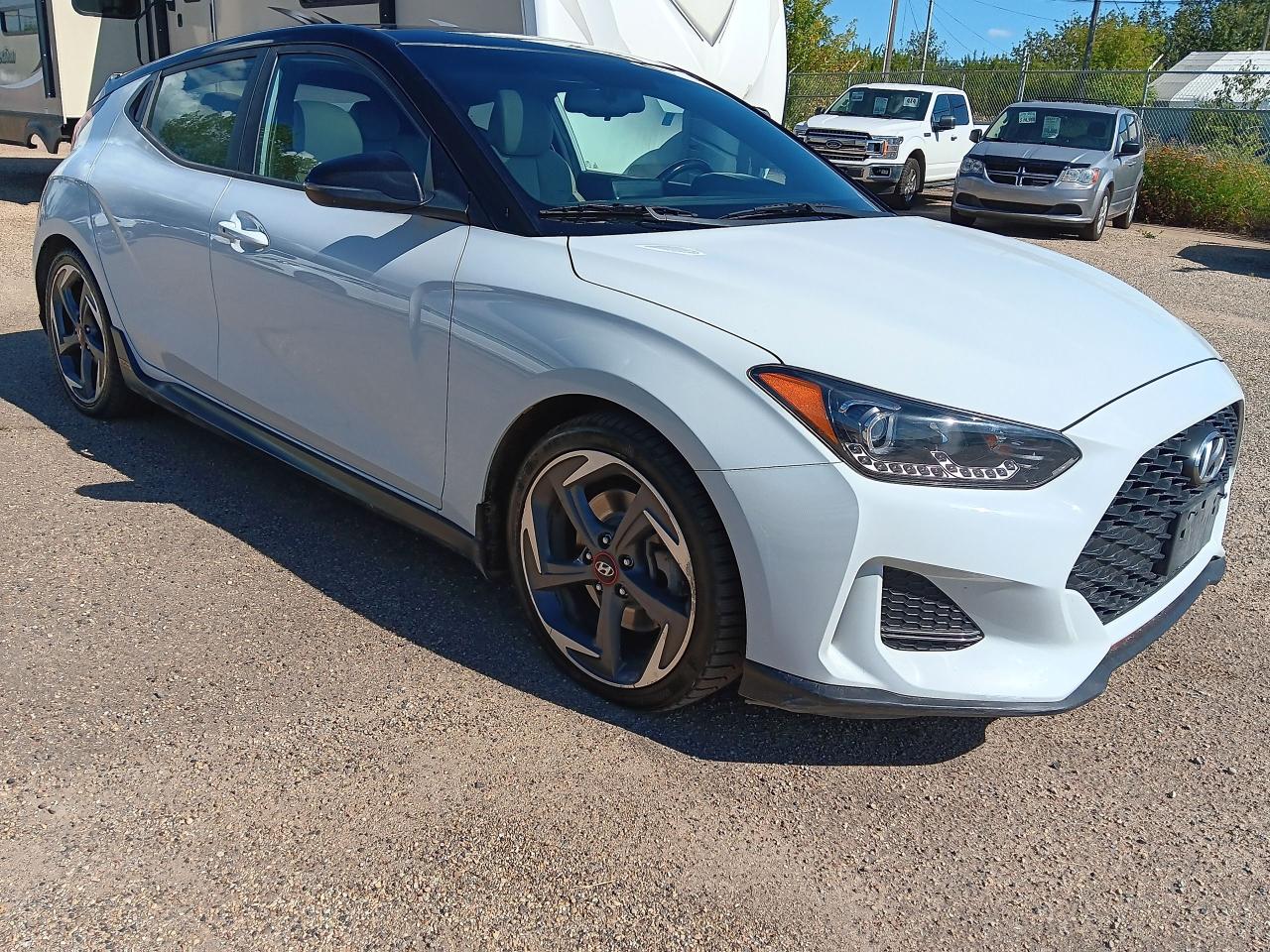 2020 Hyundai Veloster Turbo,Leather,Pano,Blindspot, Htd Seats & Steerin - Photo #3