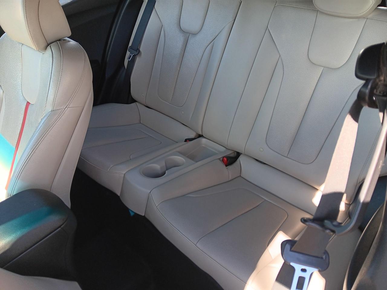 2020 Hyundai Veloster Turbo,Leather,Pano,Blindspot, Htd Seats & Steerin - Photo #17