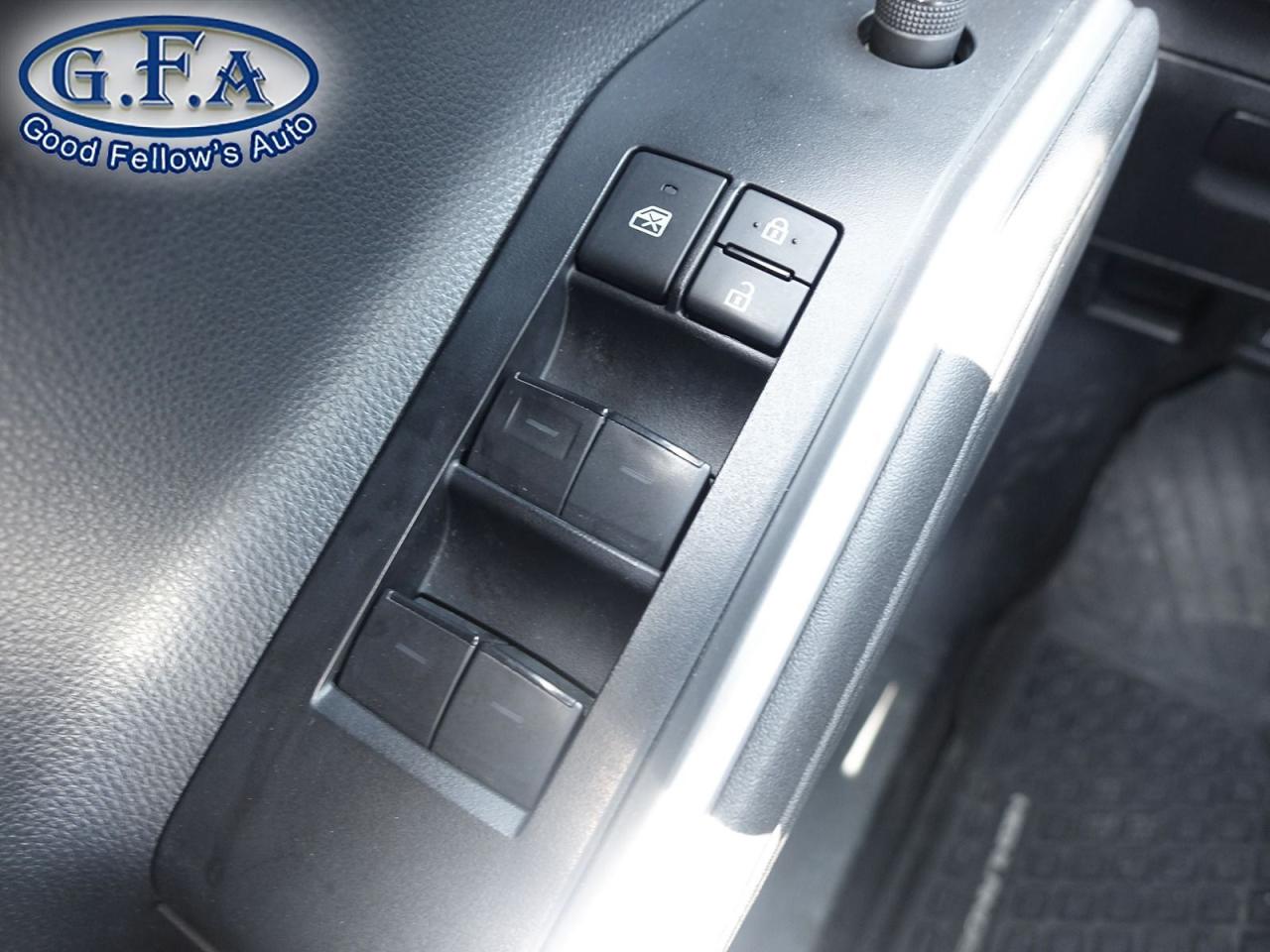 2021 Toyota Highlander XLE MODEL, AWD, 8 PASSENGER, LEATHER SEATS, SUNROO - Photo #21