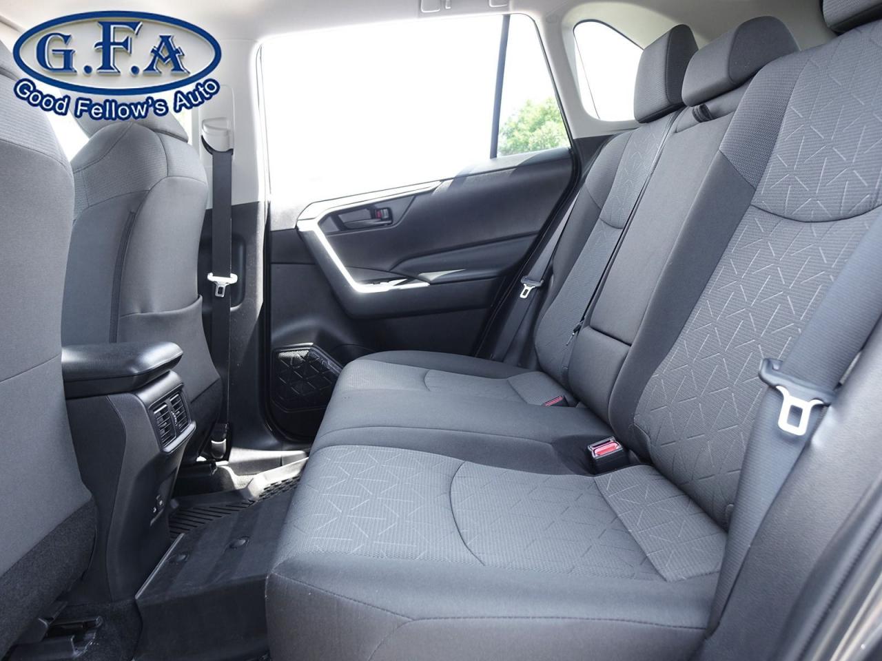 2022 Toyota RAV4 LE MODEL, AWD, REARVIEW CAMERA, HEATED SEATS, LANE - Photo #8