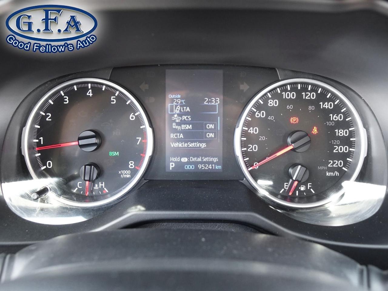 2022 Toyota RAV4 LE MODEL, AWD, REARVIEW CAMERA, HEATED SEATS, LANE - Photo #17