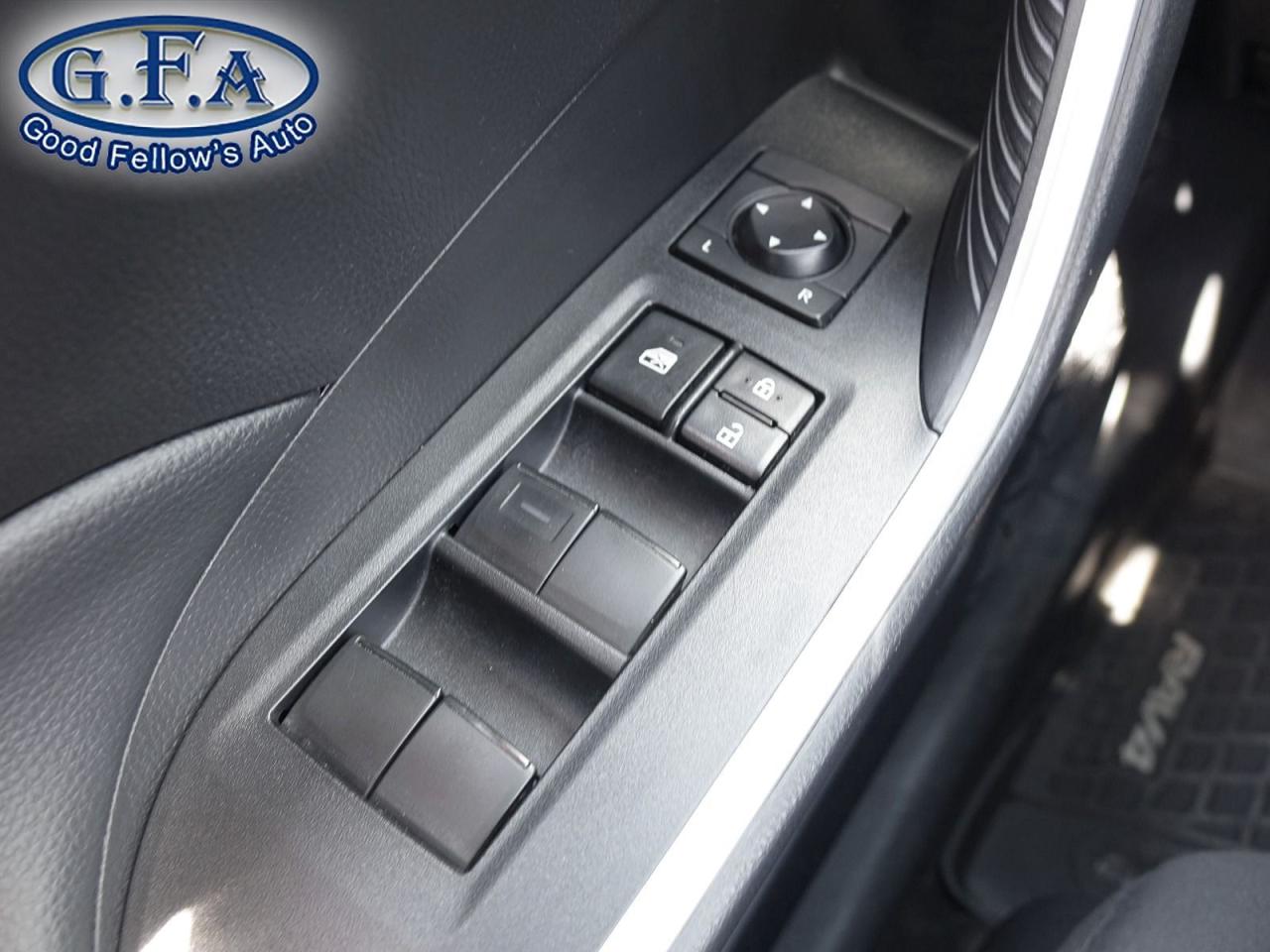 2022 Toyota RAV4 LE MODEL, AWD, REARVIEW CAMERA, HEATED SEATS, LANE - Photo #18