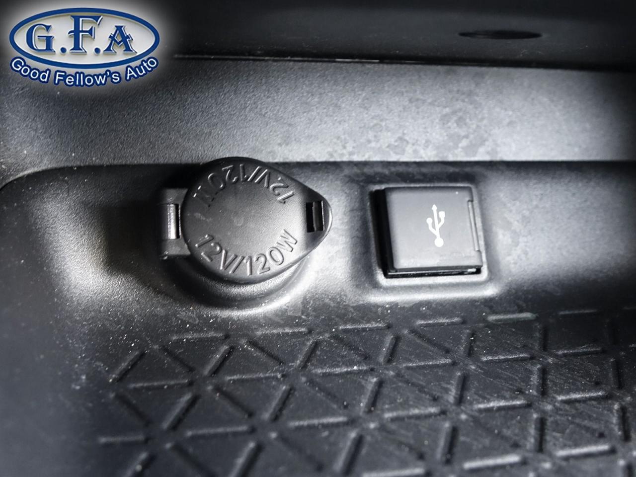 2022 Toyota RAV4 LE MODEL, AWD, REARVIEW CAMERA, HEATED SEATS, LANE - Photo #16