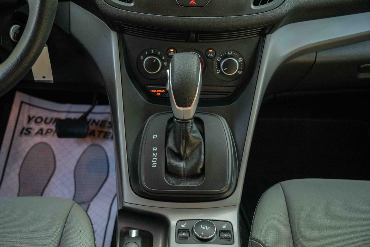 2016 Ford Escape SE - Photo #38
