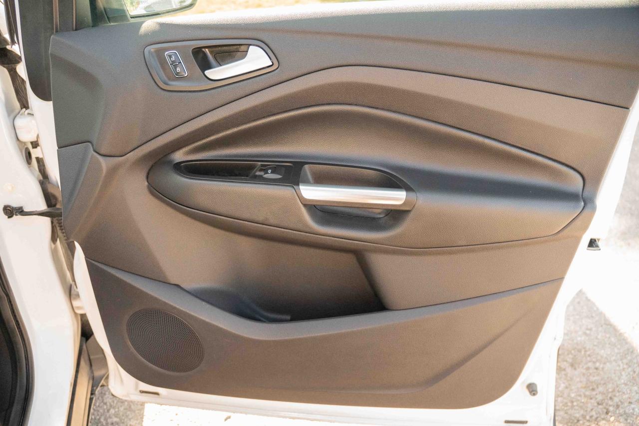 2016 Ford Escape SE - Photo #50