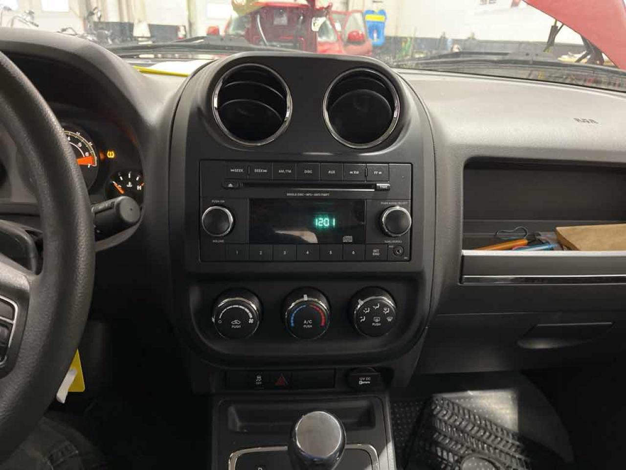 2015 Jeep Patriot  - Photo #21