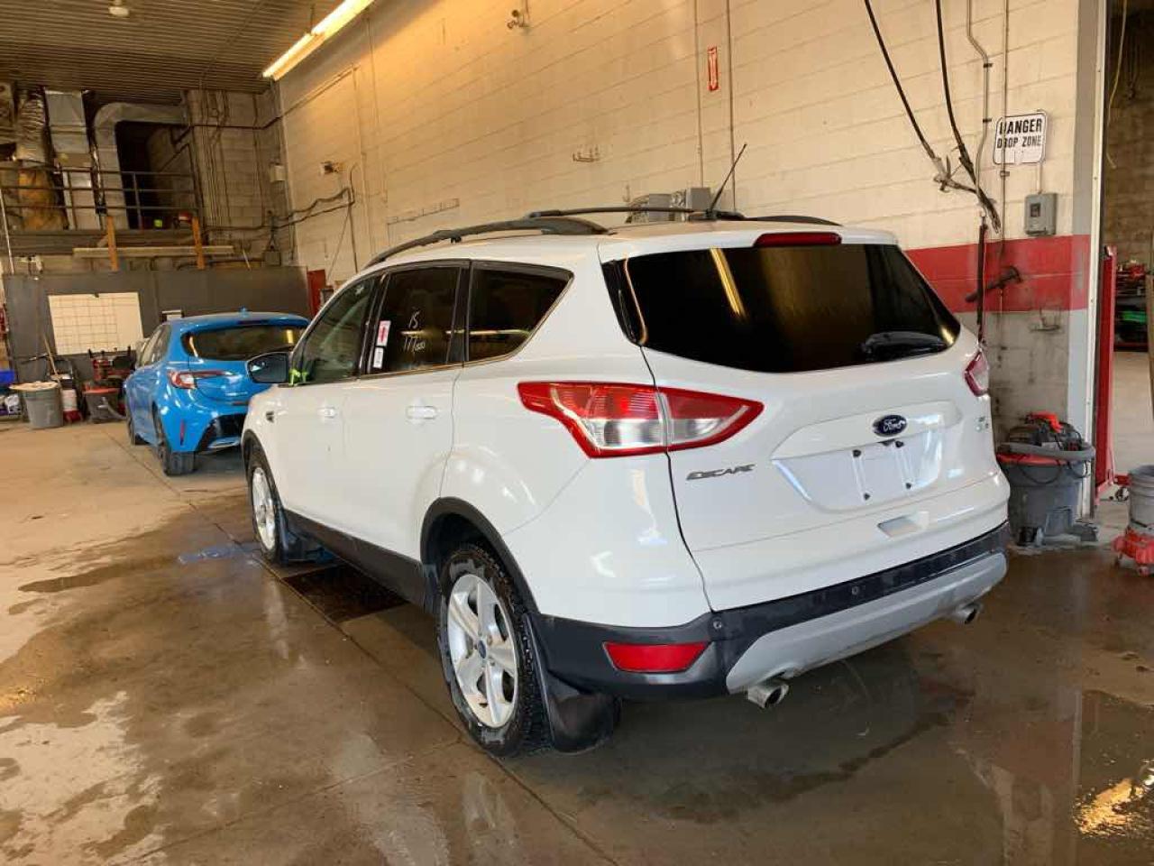 2015 Ford Escape SE - Photo #6
