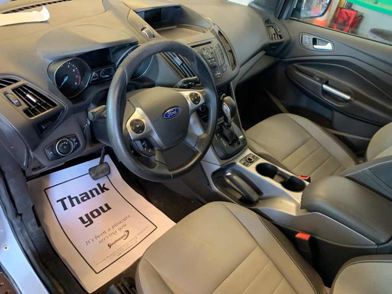 2015 Ford Escape SE - Photo #8