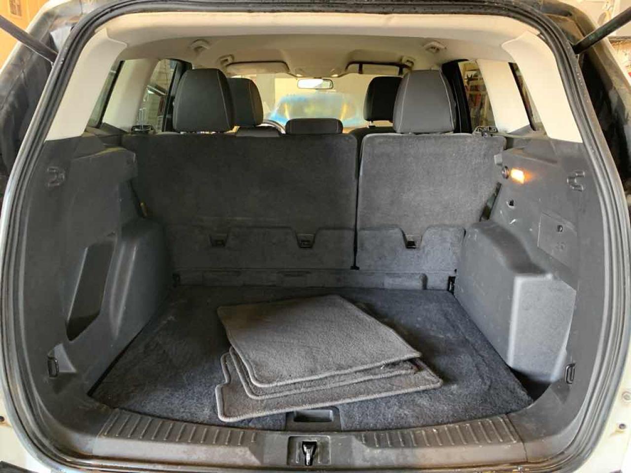 2015 Ford Escape SE - Photo #20