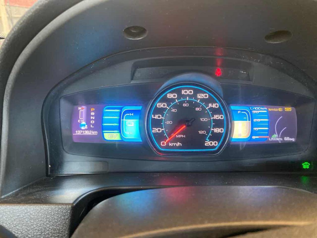 2010 Ford Fusion HYBRID - Photo #8