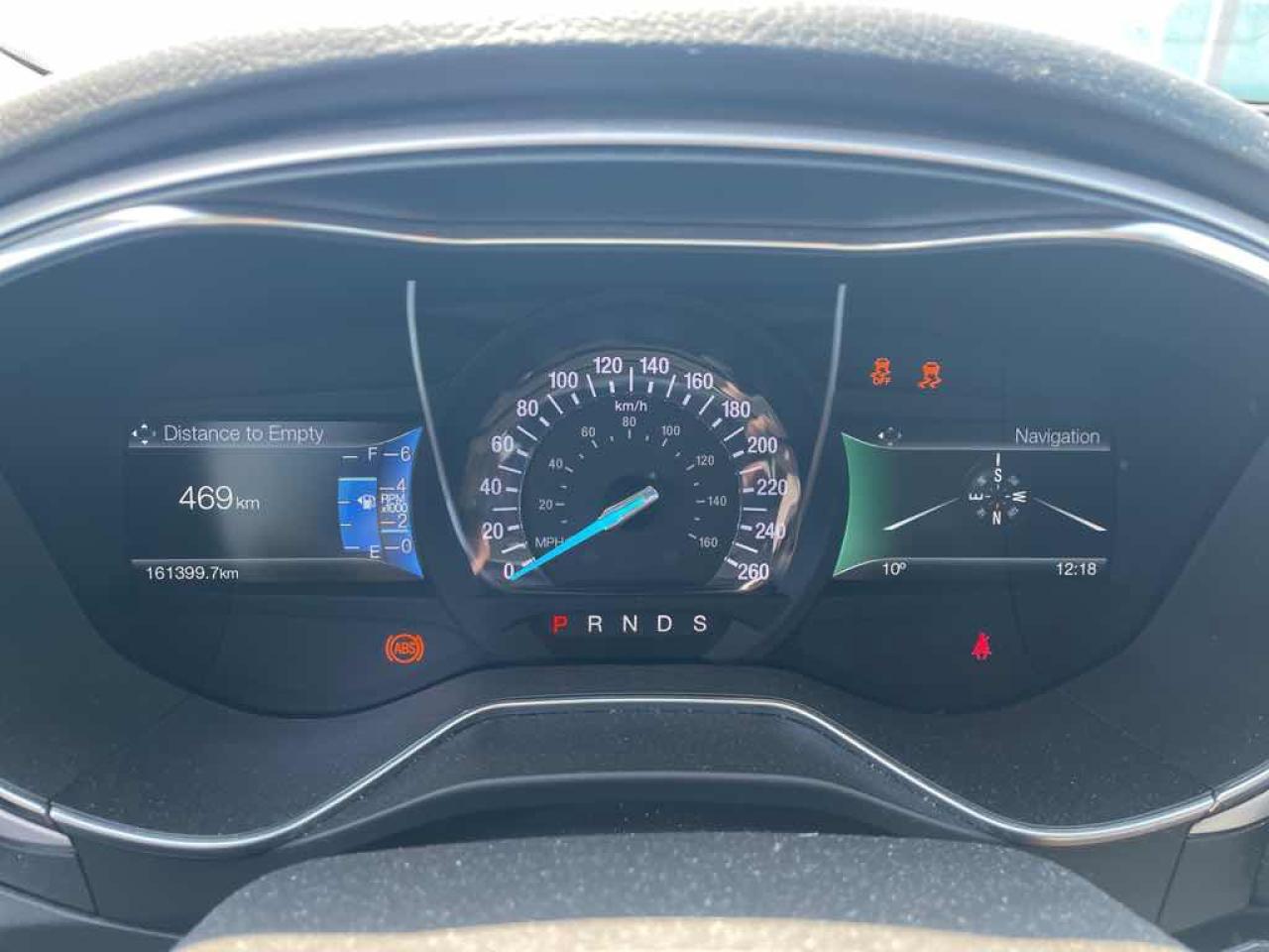 2016 Ford Fusion SE - Photo #9