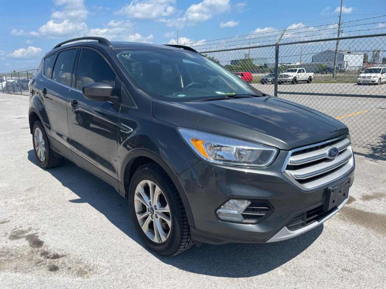 2018 Ford Escape SE - Photo #3