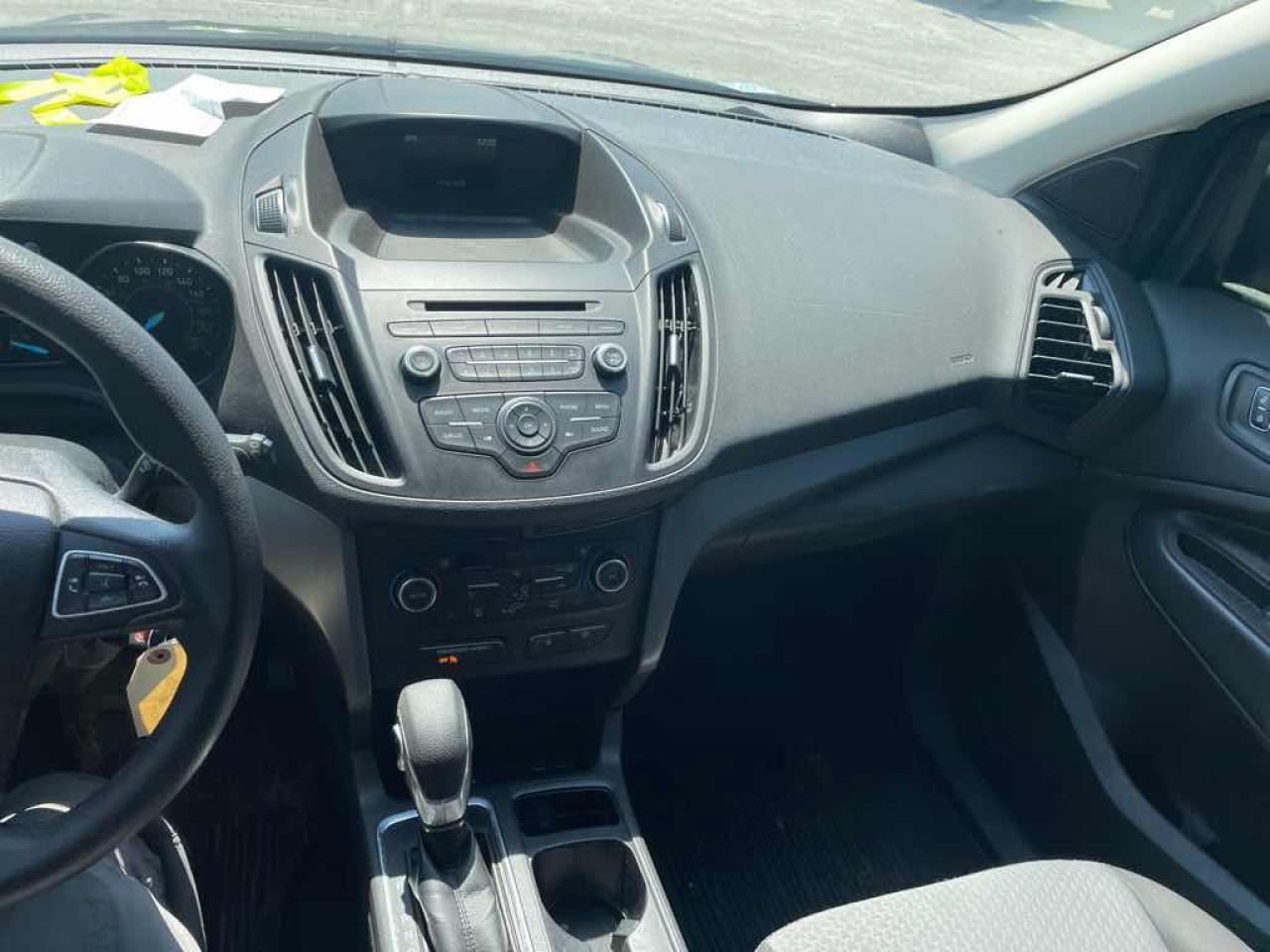 2018 Ford Escape SE - Photo #10