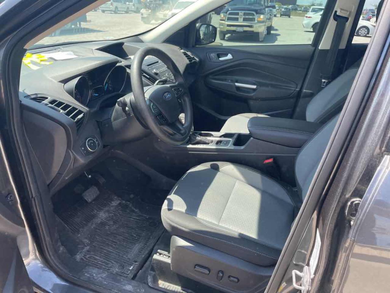 2018 Ford Escape SE - Photo #8