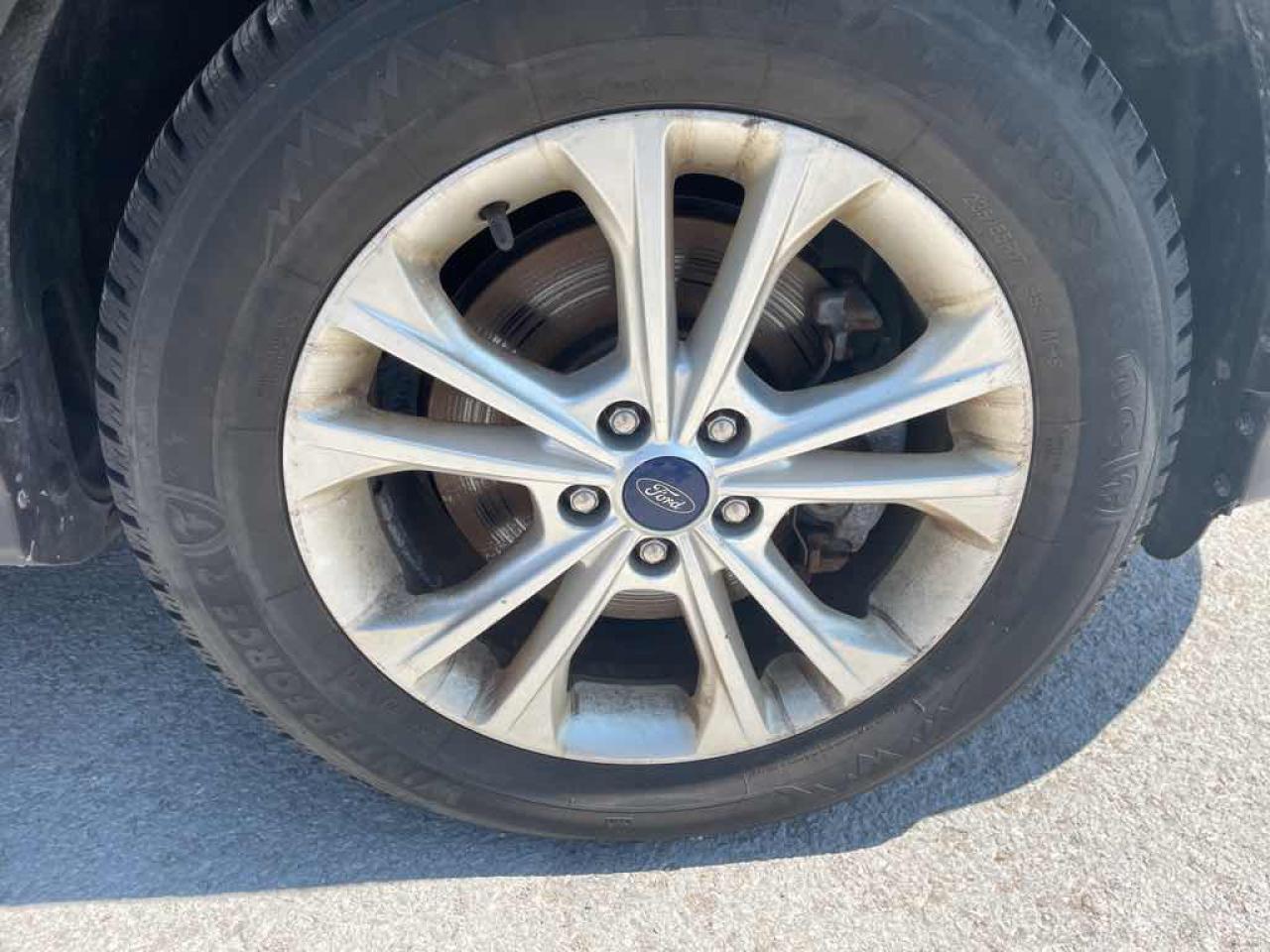 2018 Ford Escape SE - Photo #23