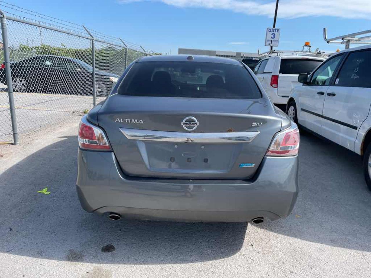 2015 Nissan Altima  - Photo #5