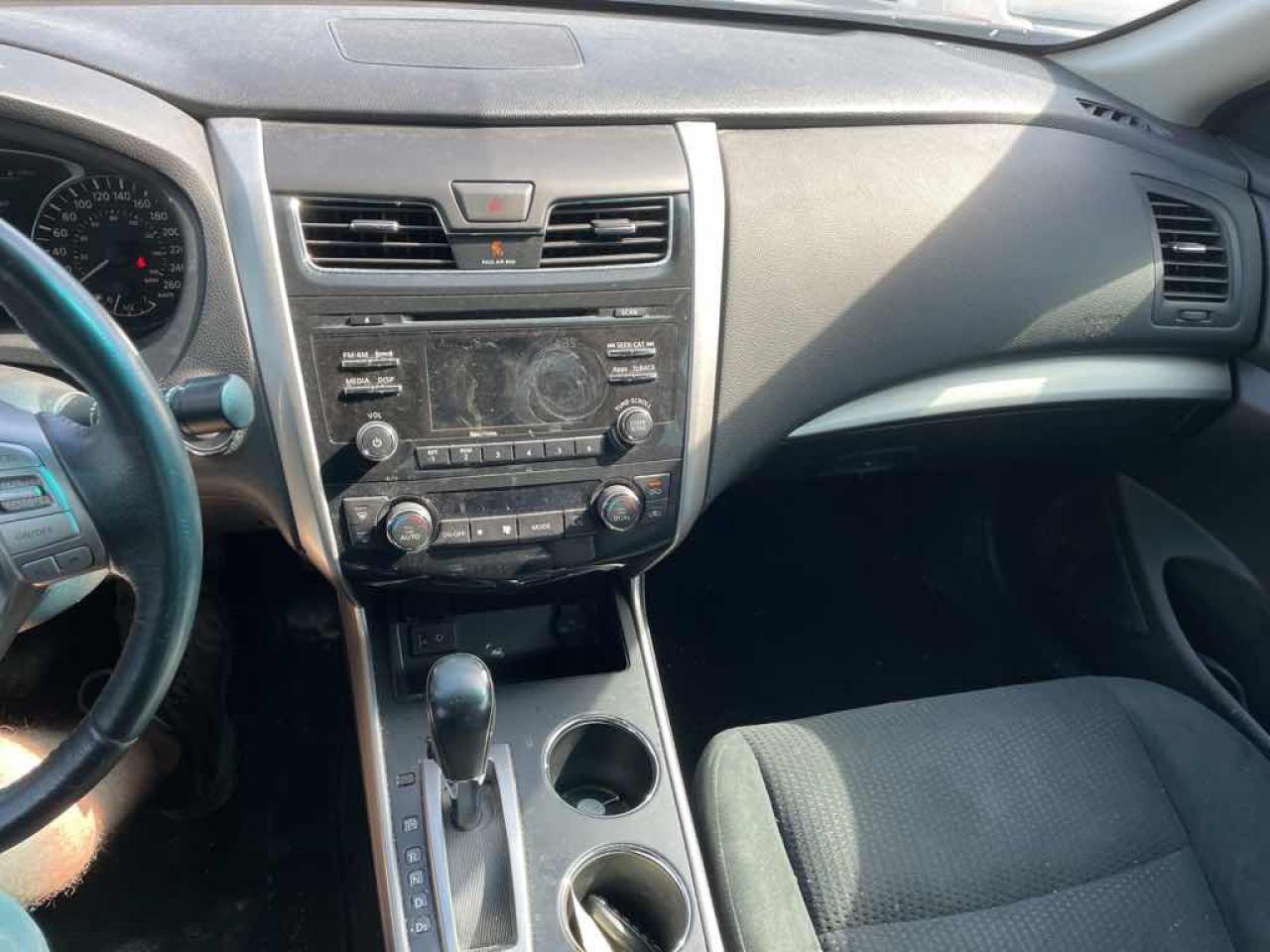 2015 Nissan Altima  - Photo #10