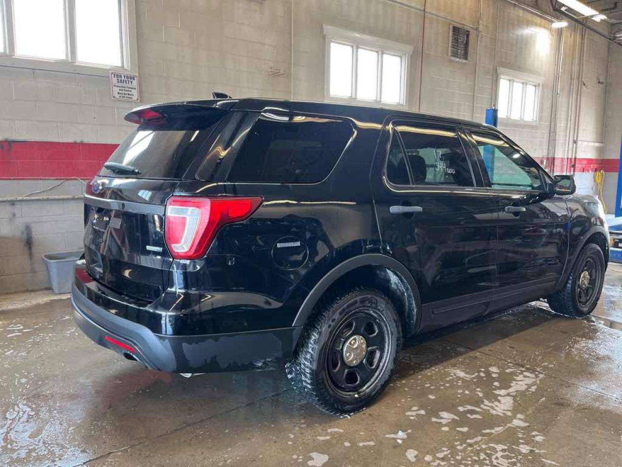 2017 Ford Explorer Police IN - Photo #4