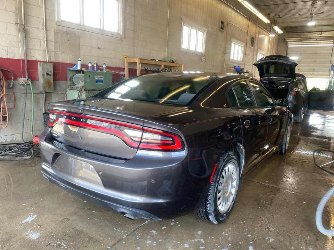 2016 Dodge Charger Police - Photo #4