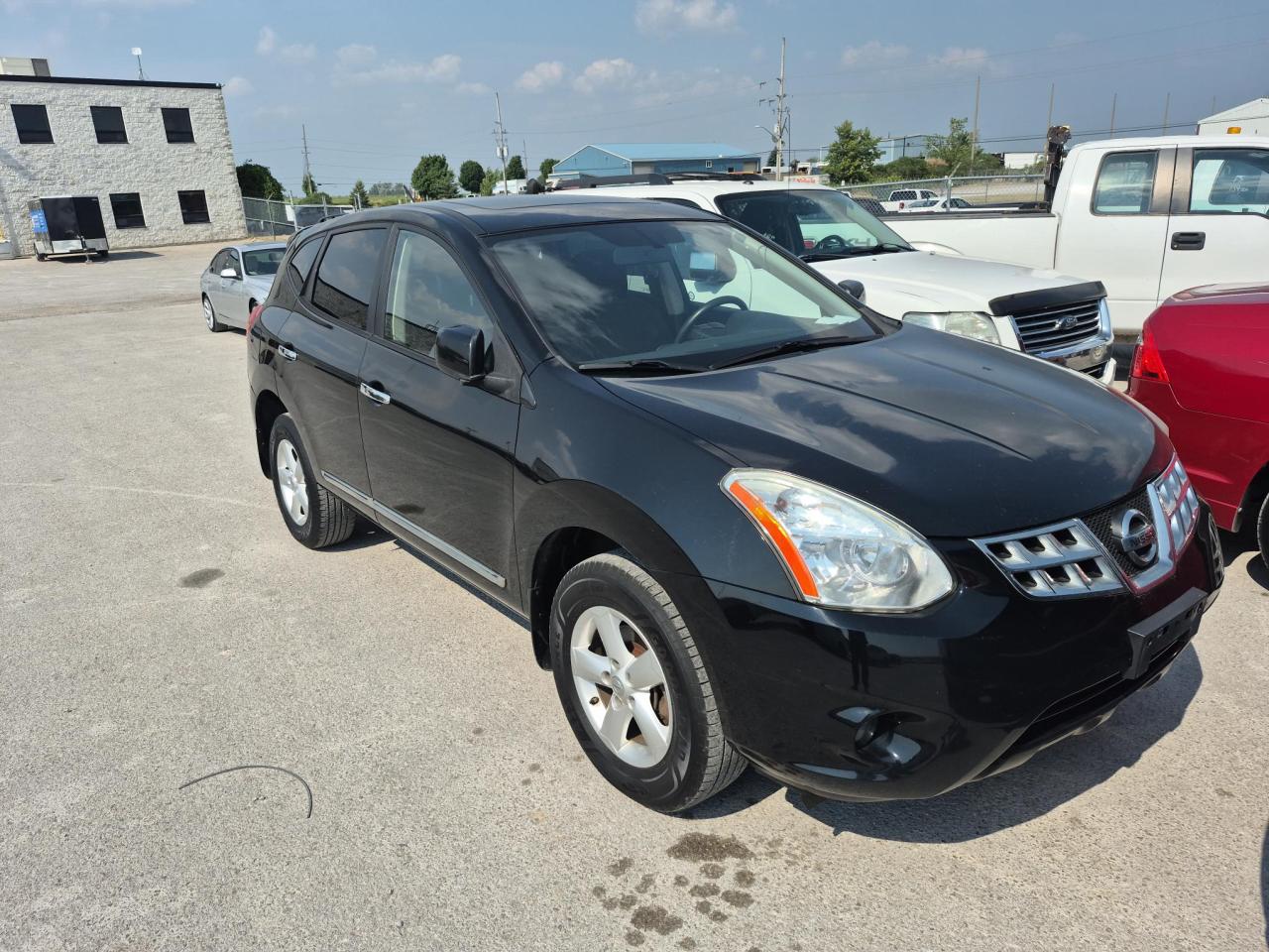 2013 Nissan Rogue SV - Photo #3