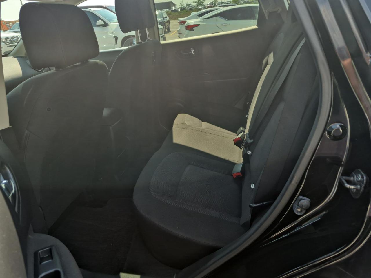 2013 Nissan Rogue SV - Photo #12