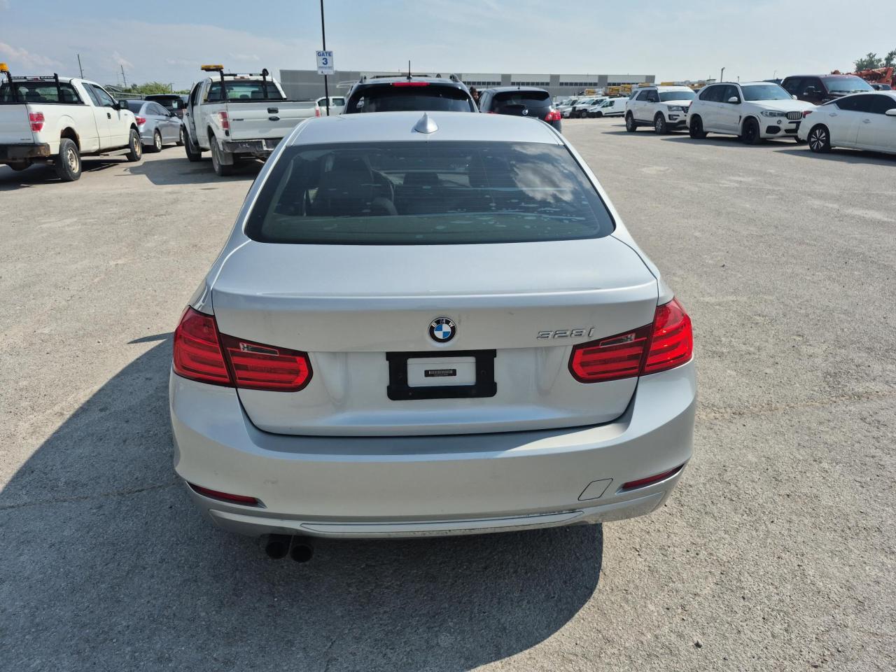 2012 BMW 328i  - Photo #5