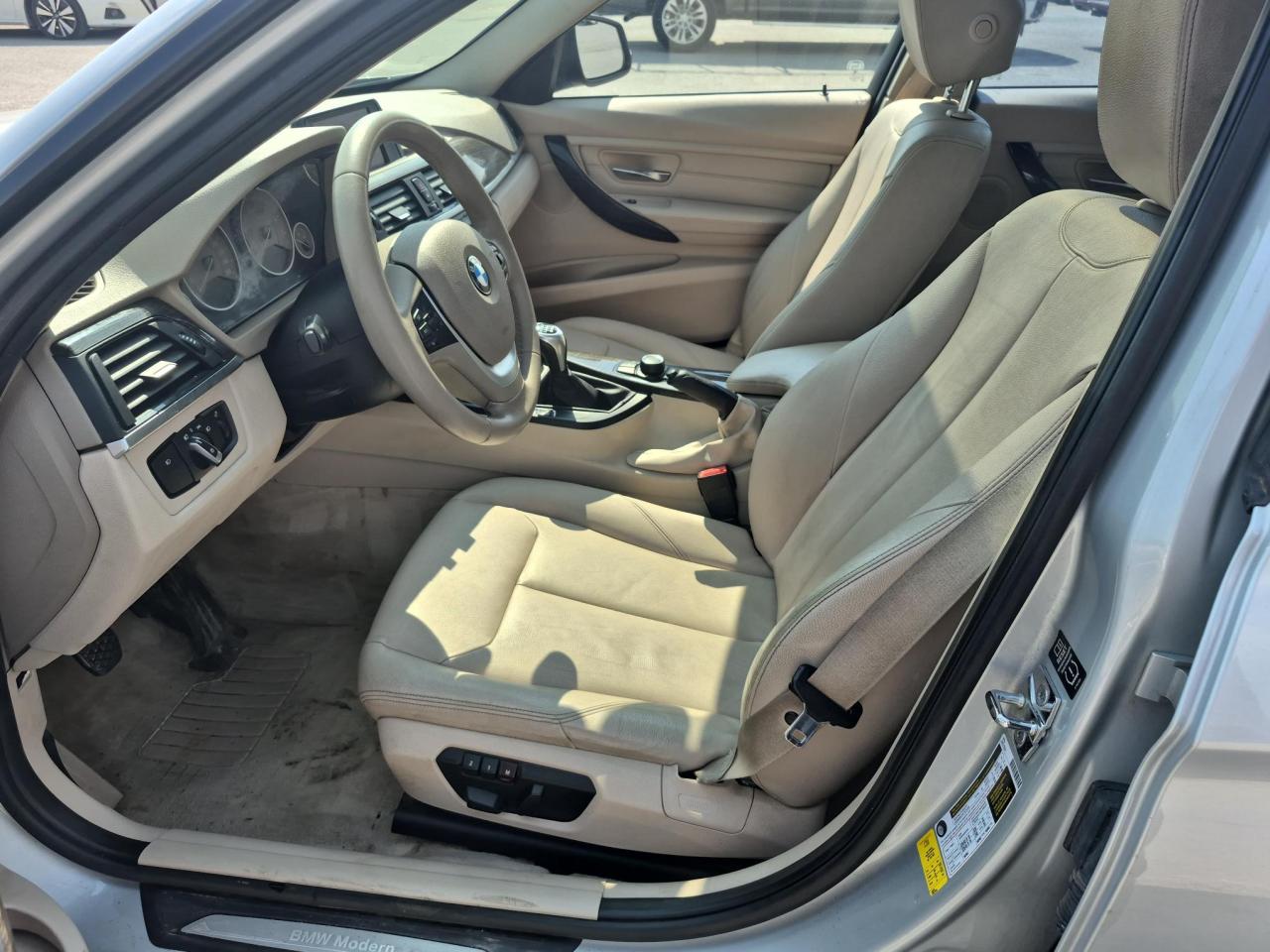 2012 BMW 328i  - Photo #8