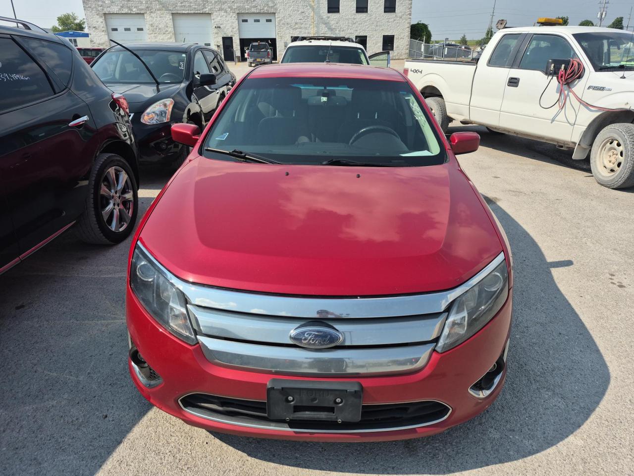 2010 Ford Fusion SEL - Photo #2