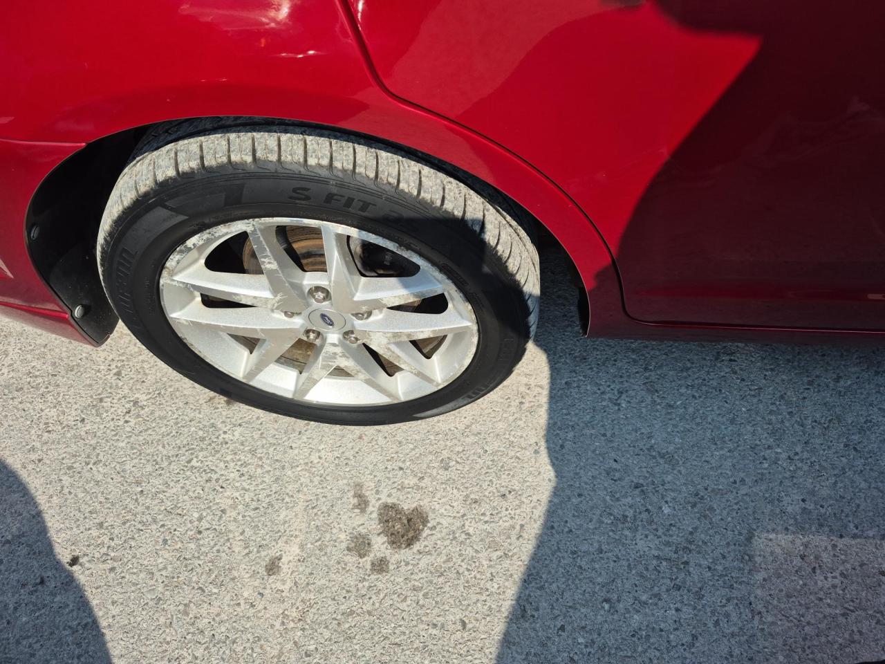 2010 Ford Fusion SEL - Photo #15