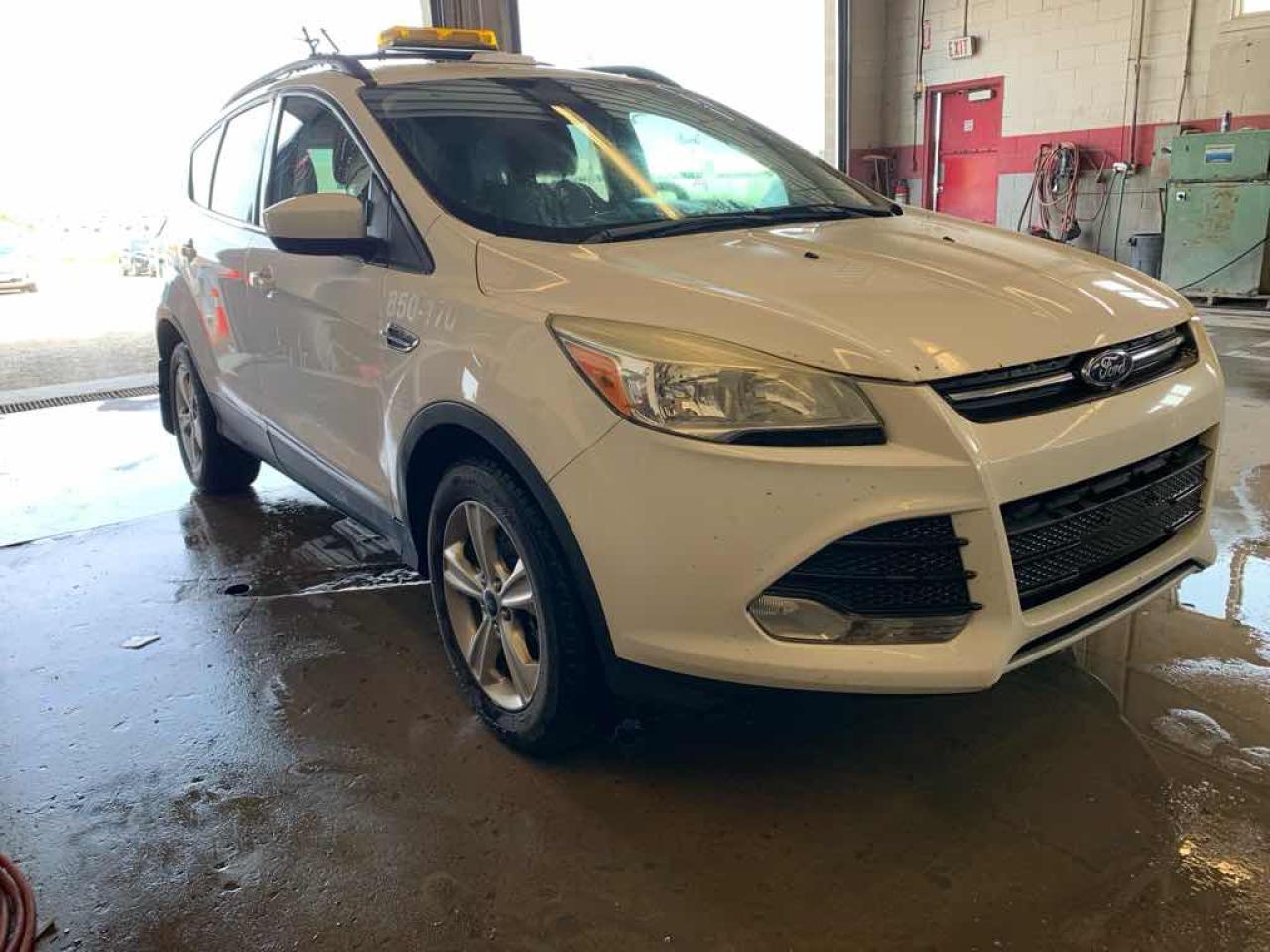 2014 Ford Escape SE - Photo #3