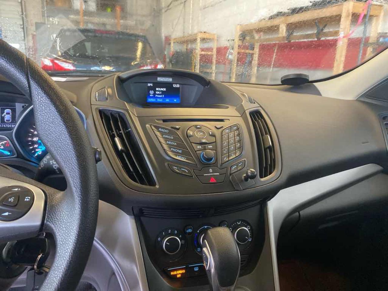 2016 Ford Escape SE - Photo #10